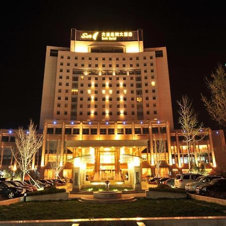 S&N Dalian Hotel Exterior photo