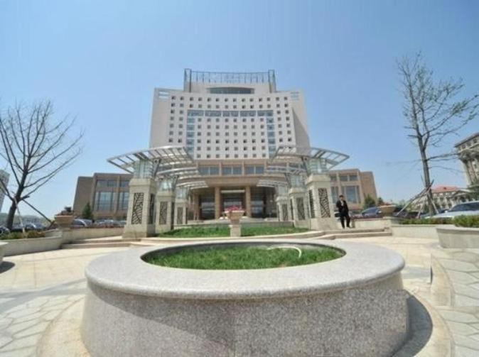 S&N Dalian Hotel Exterior photo