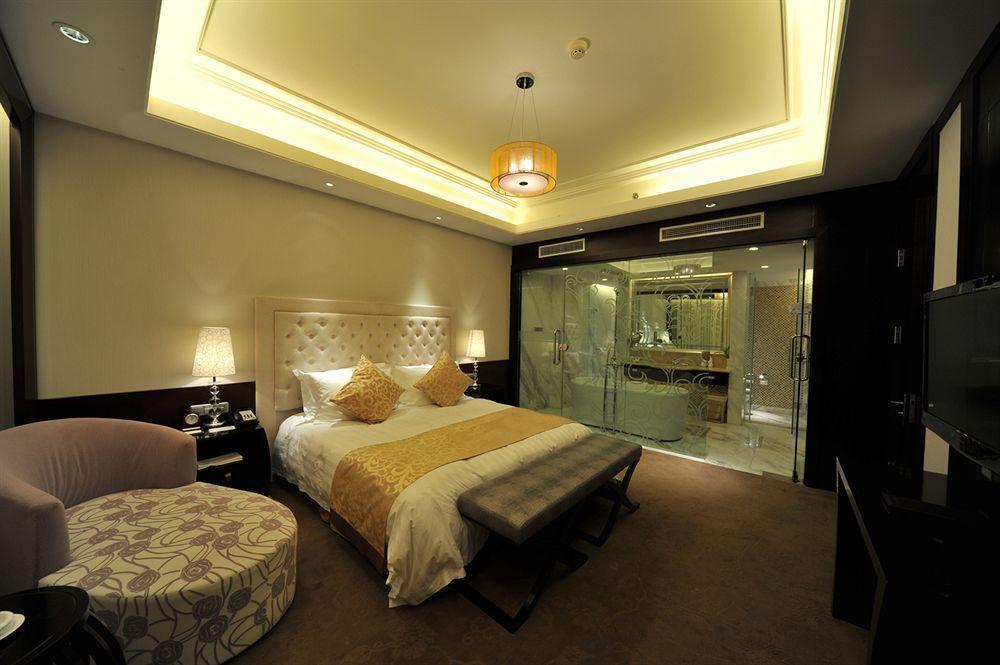 S&N Dalian Hotel Exterior photo