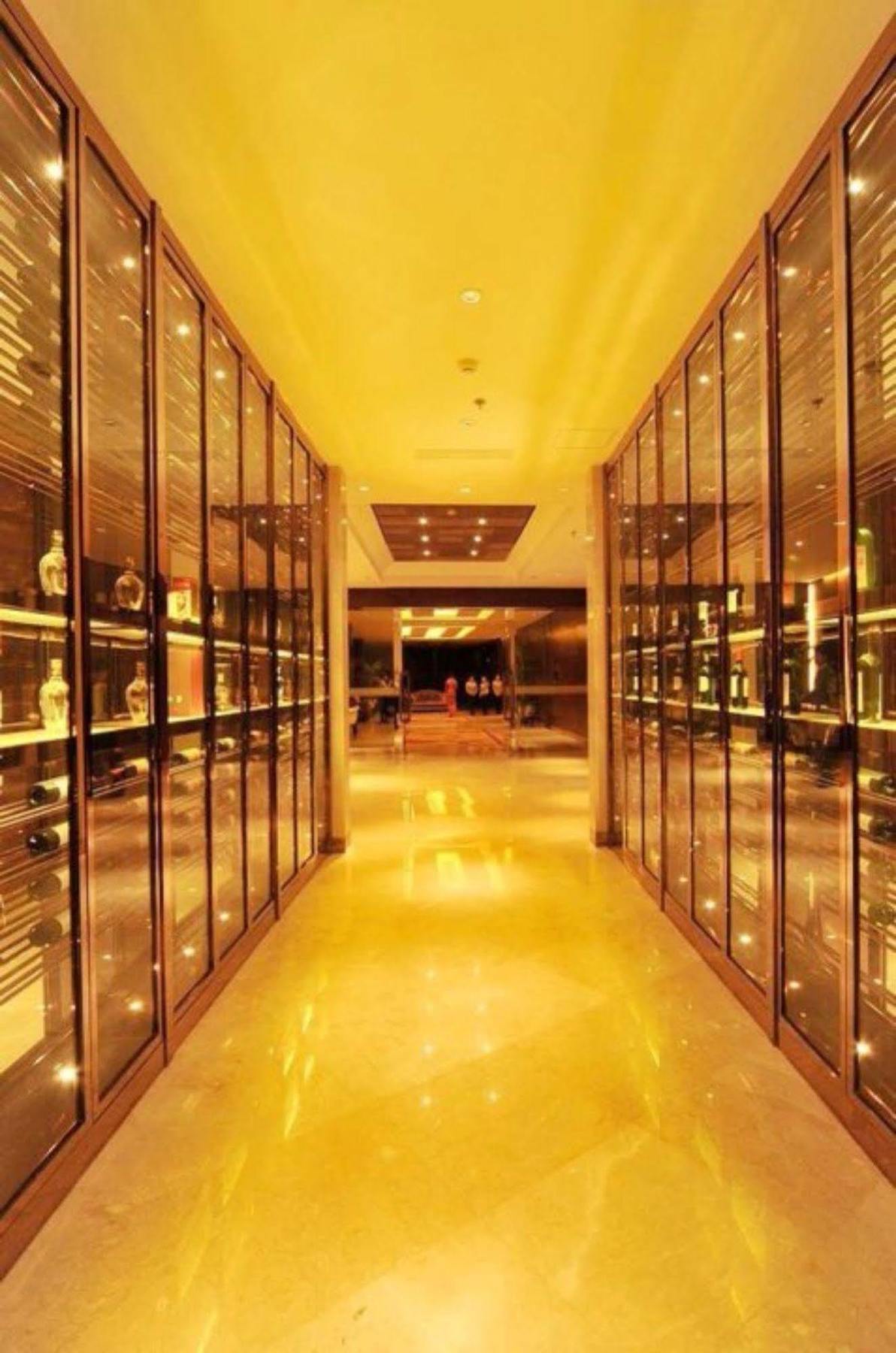S&N Dalian Hotel Exterior photo